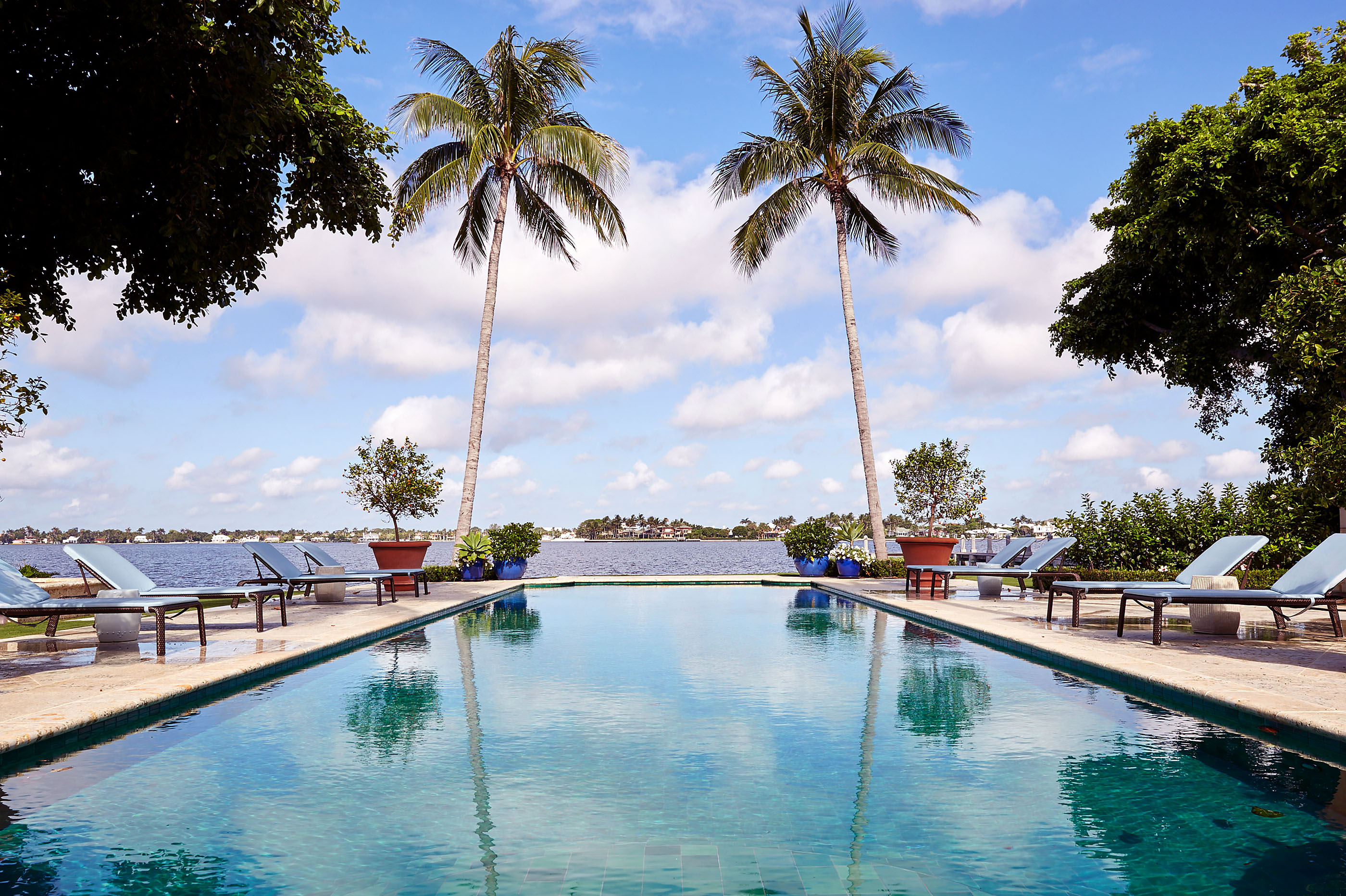 Contact Marker Construction Group